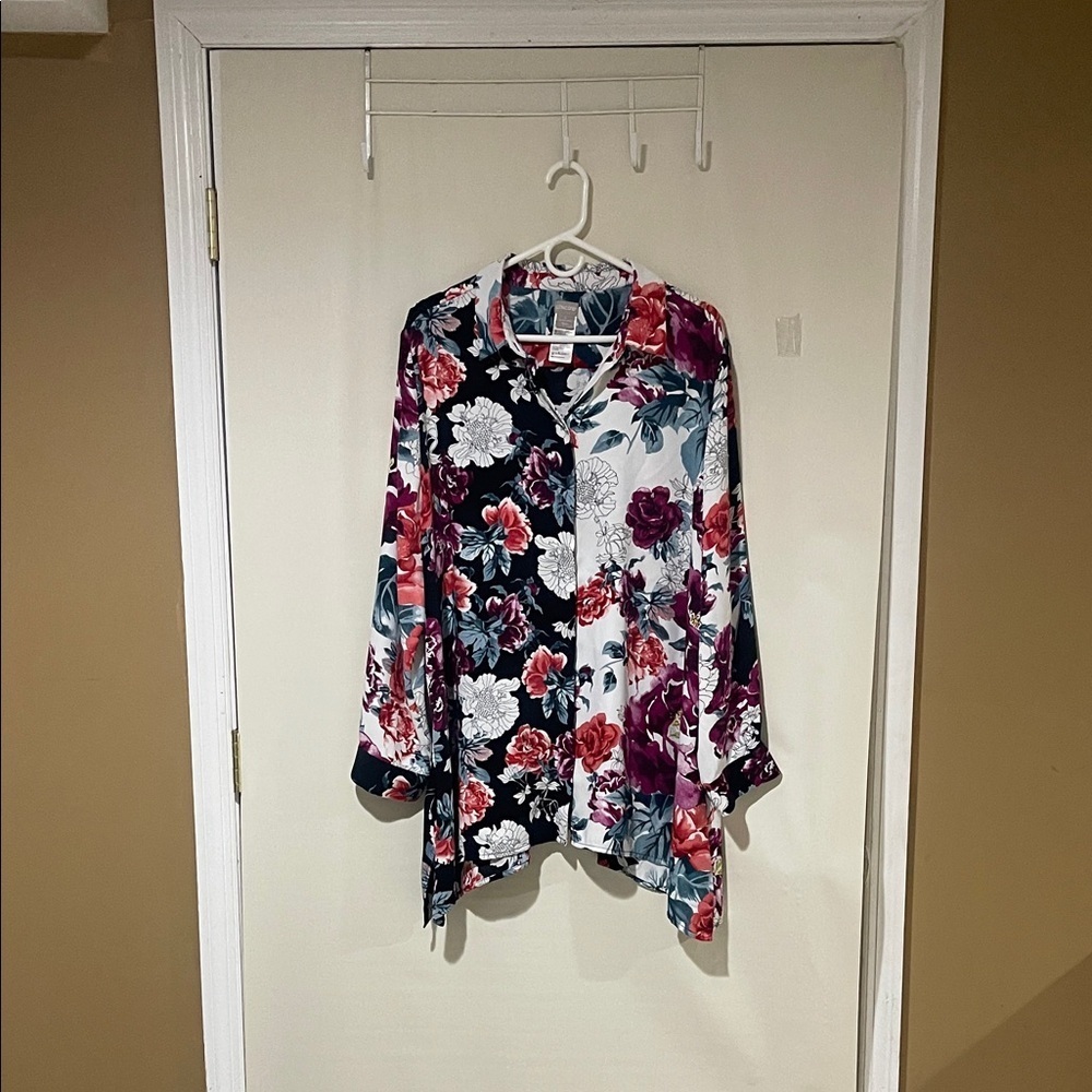 Chico's Multicolor Long Sleeve Floral Blouse Size 4/ U.S. 20-22 Like New